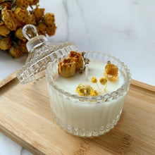 Load image into Gallery viewer, 浮游花語香薰蠟燭工作坊|Herbarium & Bouquet Candle Workshop