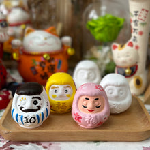 Load image into Gallery viewer, 手繪達摩擴香石工作坊｜Daruma Doll Aroma Stone Workshop
